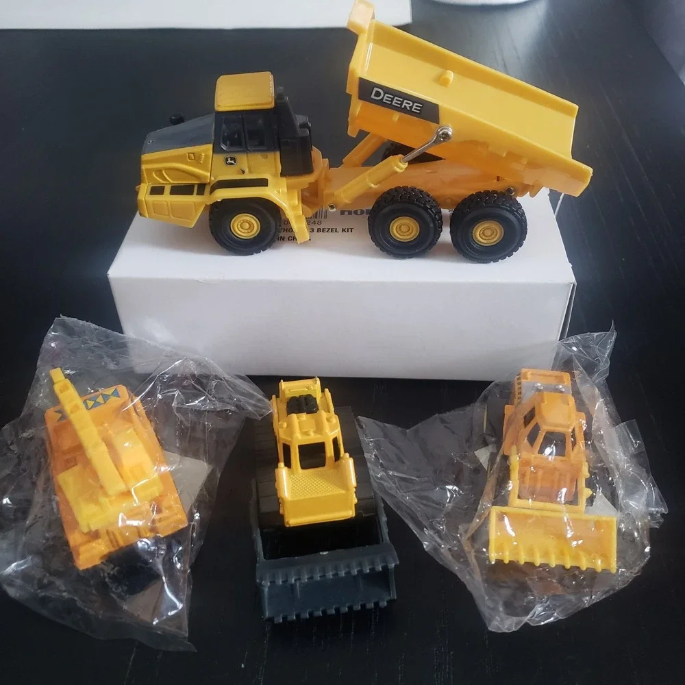 John Deere Ertl Dump Truck Matchbox MB601 Dozer & Toysmith Construction Lot